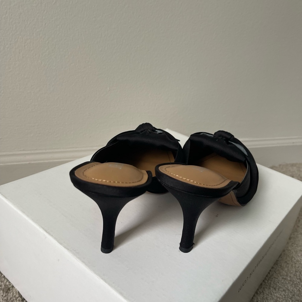 J.Renee MIANNA Pointed Toe Mule Women's Black Bow Size 11 - Picture 4 of 9